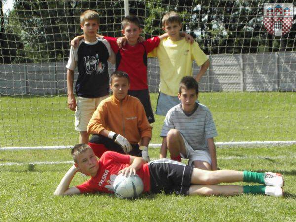 : Na fot. zwycięska drużyna w kategorii szkół podstawowych – LE MANS Żarki